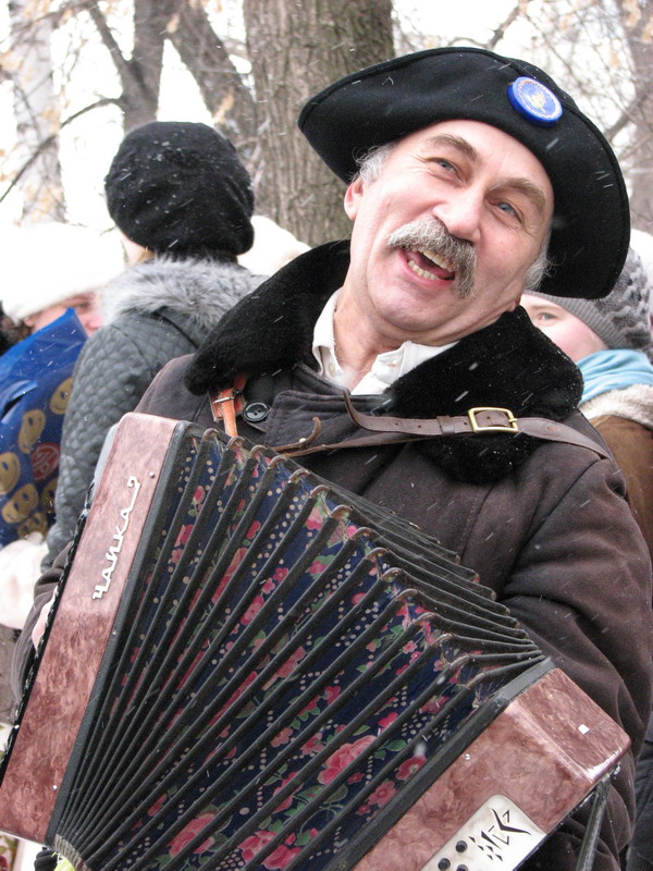 photo "Muzhichok with harmonica..." tags: portrait, 