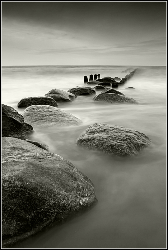 photo "***" tags: black&white, landscape, water