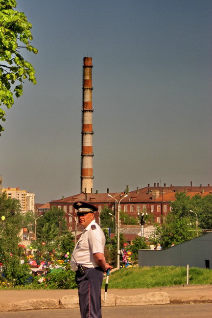 фото "Город невест. Вертикаль власти." метки: город, жанр, 