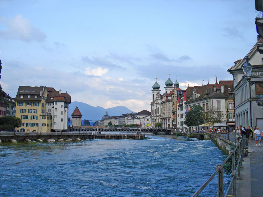 фото "Lucerne. main channel" метки: архитектура, пейзаж, вода