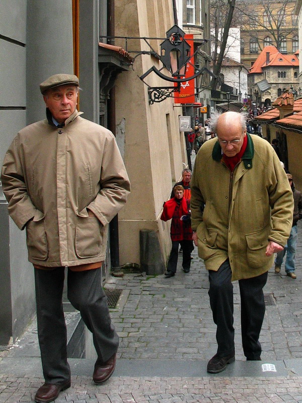 photo "Jewry quart (Prague)" tags: city, portrait, man