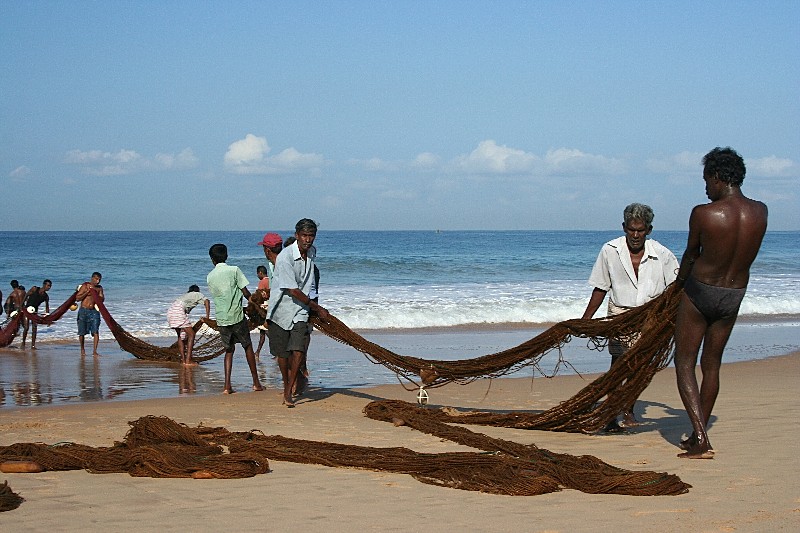 photo "Fishermen" tags: landscape, travel, Asia, water