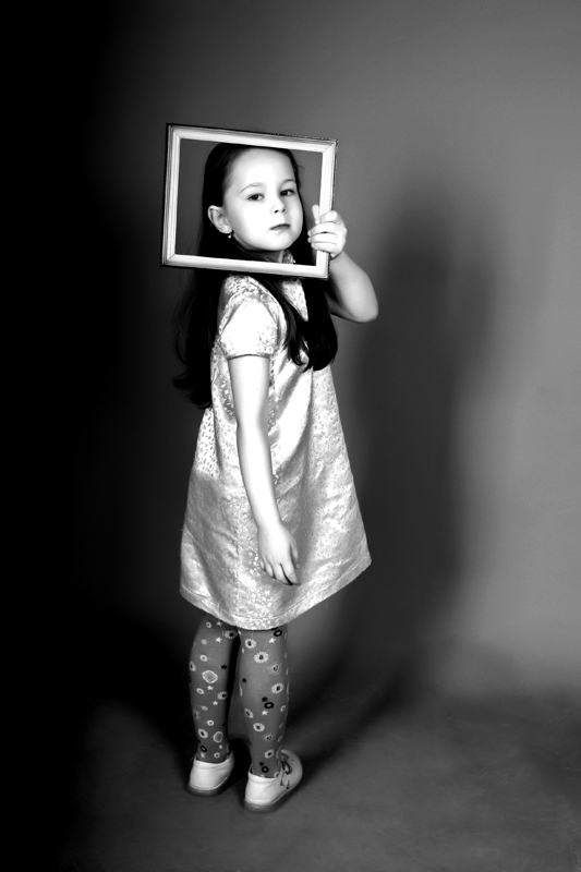 фото "Трудное детство, деревянные игрушки..." метки: портрет, черно-белые, дети