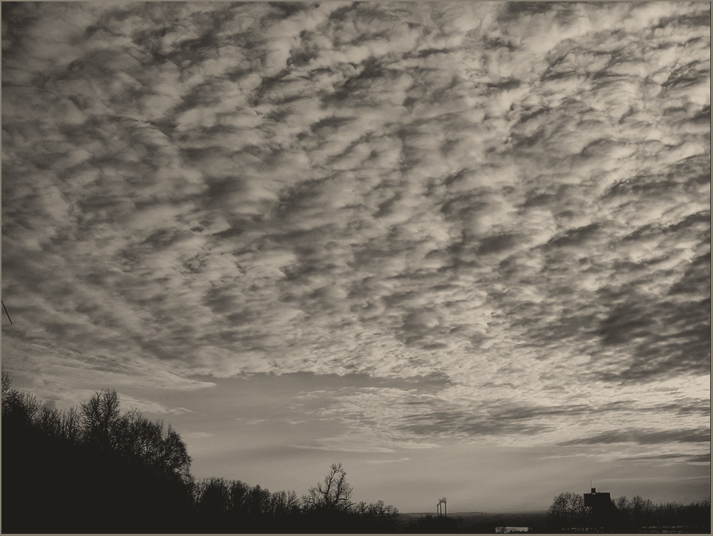 photo "***" tags: landscape, clouds