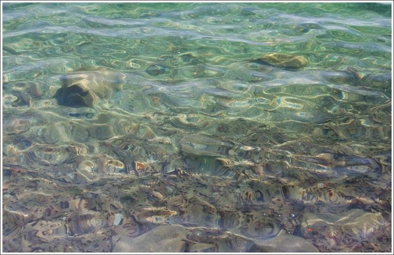 photo "water abstraction" tags: abstract, landscape, water
