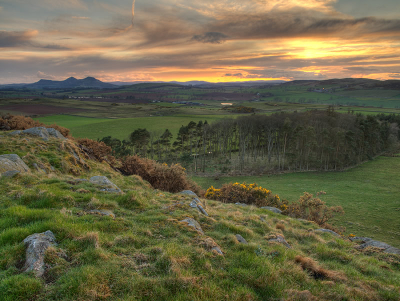 photo "Sunset from Smailholm, Scottish Borders" tags: landscape, mountains, sunset