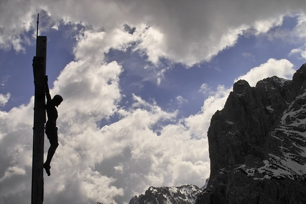 photo "humility" tags: landscape, mountains, winter