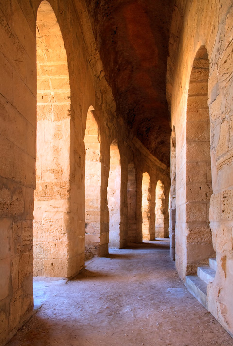 photo "Corridor of 'History'" tags: architecture, travel, landscape, Africa
