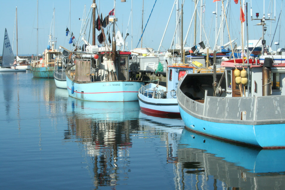 photo "Boats" tags: landscape, summer, water