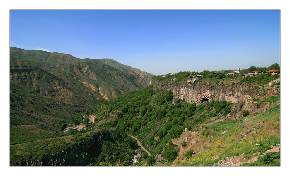 photo "Garni canyon" tags: landscape, mountains