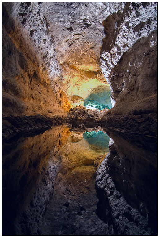photo "Emerald Cave" tags: travel, abstract, Europe