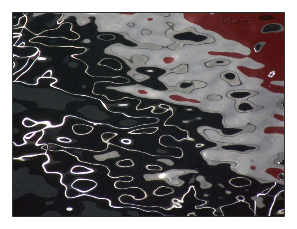 photo "Water reflections" tags: abstract, 