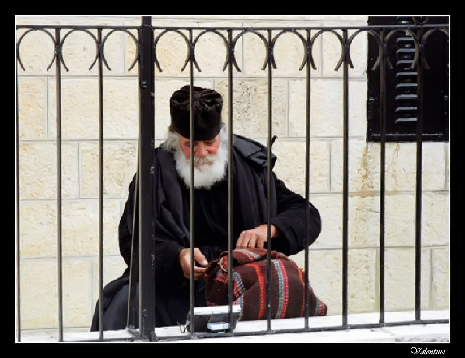 Монахи в Иерусалиме. Иерусалимские монахи. Фото лиц монахов затворников.