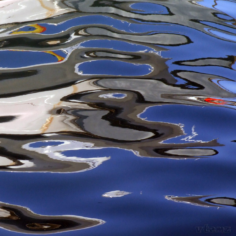 photo "Reflections" tags: abstract, 