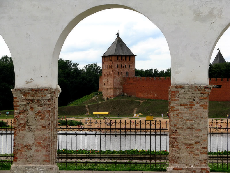 фото "через врата времени" метки: архитектура, пейзаж, 