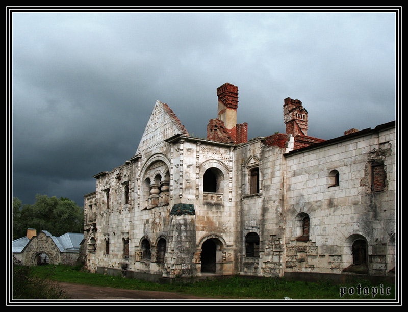 photo "Picturesque ruins" tags: architecture, landscape, 