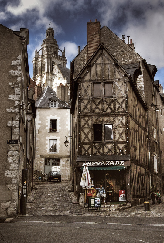 photo "Blois..." tags: travel, architecture, landscape, Europe