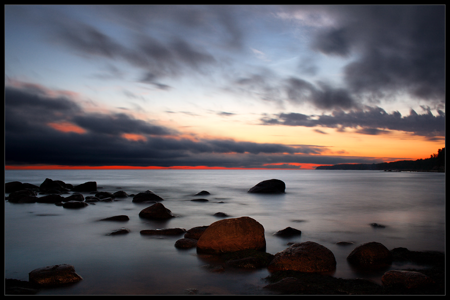 photo "***" tags: landscape, night, water