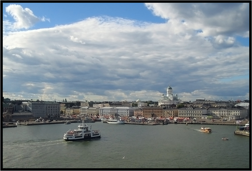 photo "Hei, Helsinki!" tags: city, travel, Europe