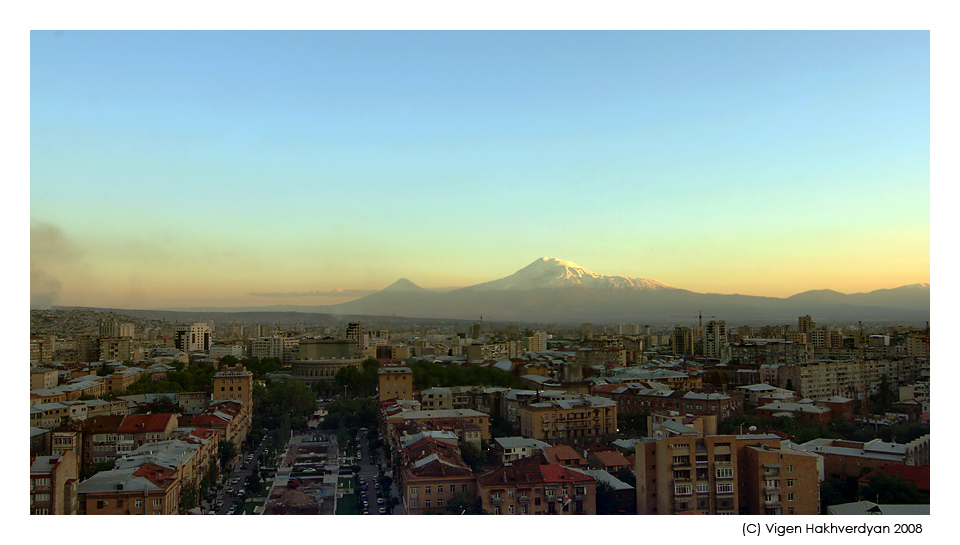 photo "And over you Ararat..." tags: city, travel, 