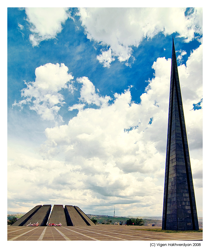 photo "The Memorial" tags: architecture, travel, landscape, 