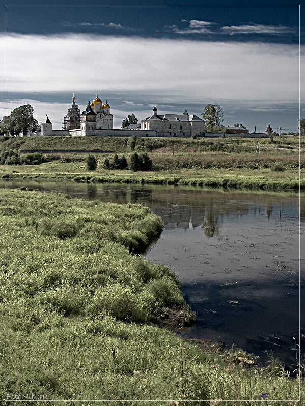 photo "Monastery" tags: misc., 