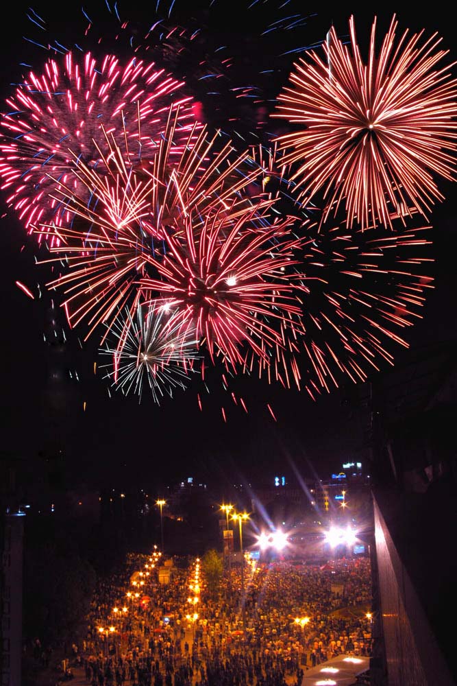 photo "Independence Day" tags: architecture, reporting, landscape, 