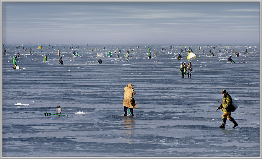 photo "Fishermen :)" tags: landscape, genre, winter