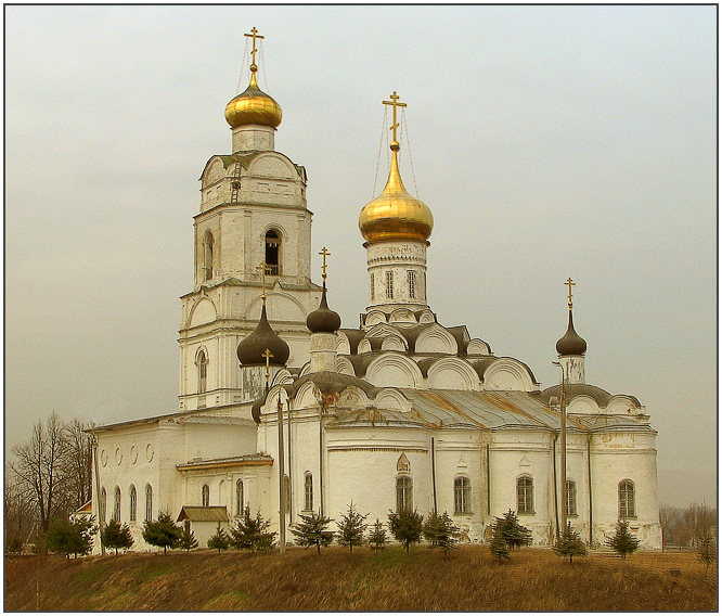 фото "Cathedral in Vyazma, Russia" метки: город, архитектура, пейзаж, 