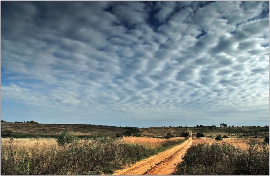 photo "Heavenly waves and terrestrial roads" tags: landscape, autumn