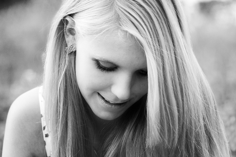 photo "A n i a" tags: portrait, black&white, 