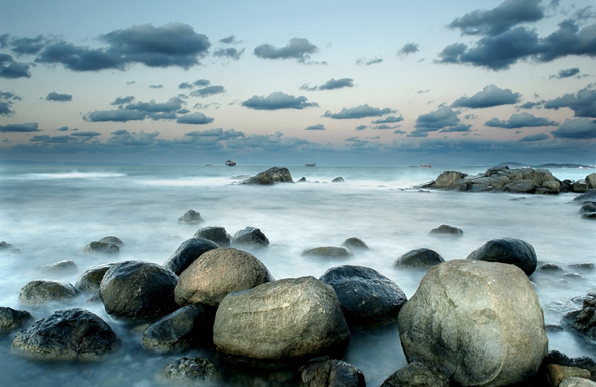 photo "***" tags: landscape, clouds, water