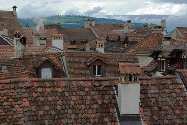 photo "roof symphony" tags: city, travel, Europe