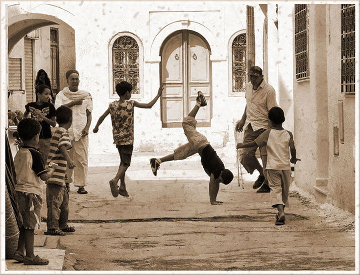 photo "Tunisian break dance" tags: travel, Africa