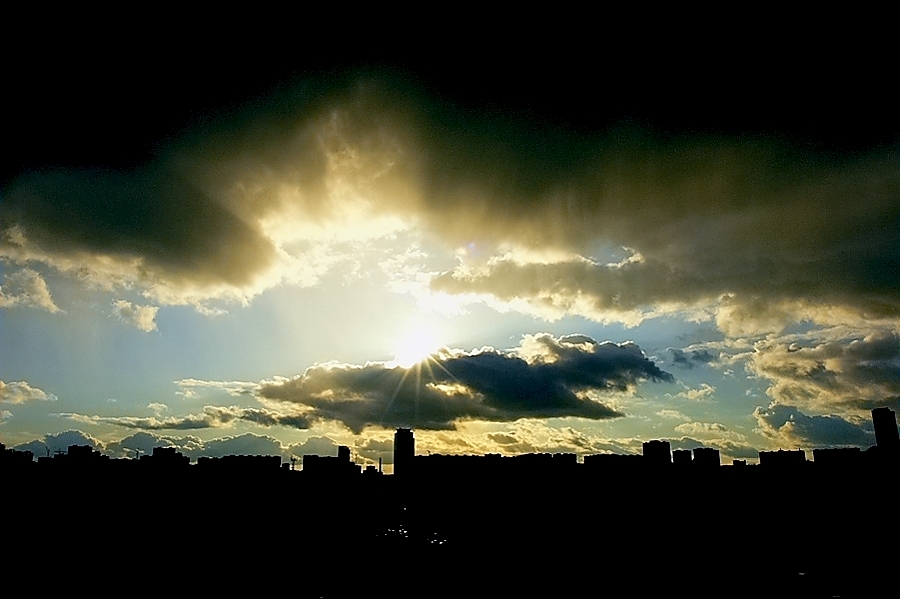 photo "sunset, as display the current reality ..." tags: landscape, clouds, sunset