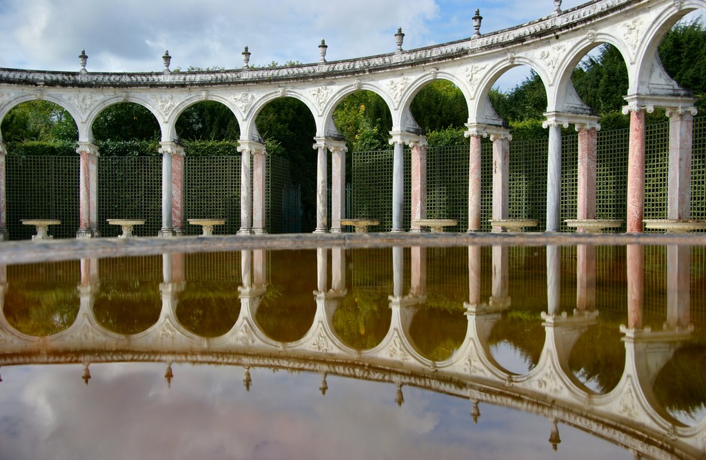 photo "The Versailles colonnade" tags: architecture, travel, landscape, Europe