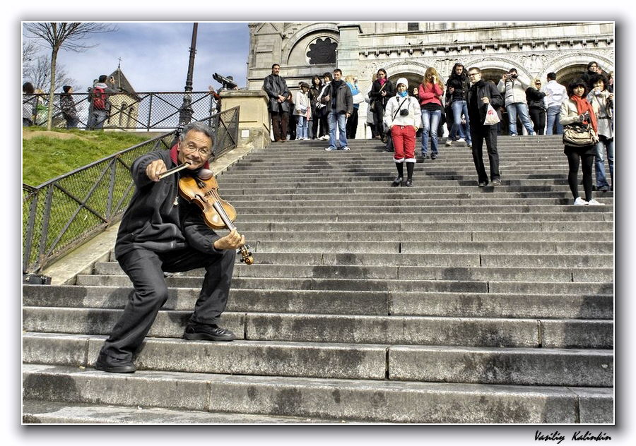 photo "street violinist" tags: genre, city, 