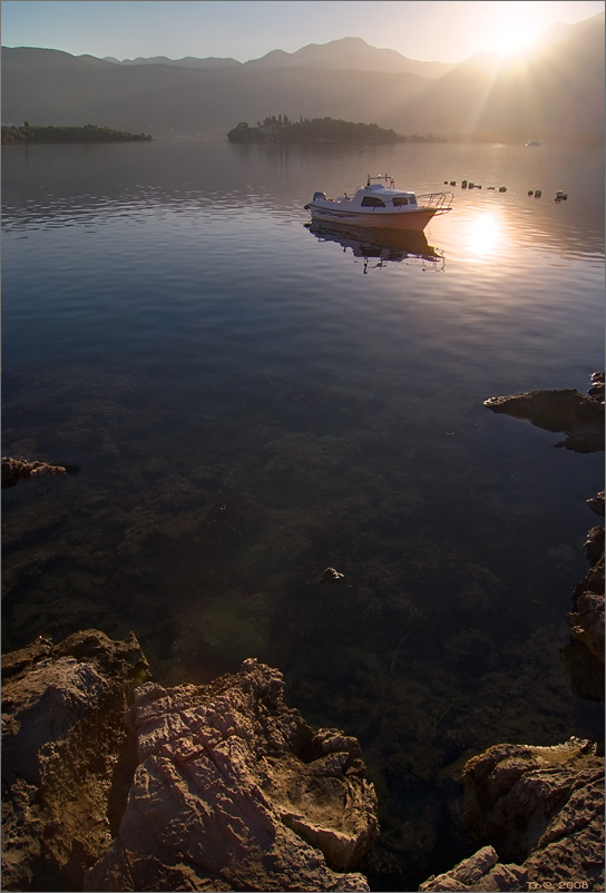 фото "Неприступные берега. Crna Gora" метки: пейзаж, путешествия, 