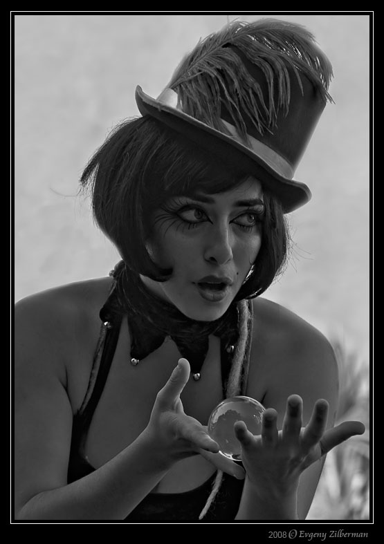 photo "Magic" tags: portrait, black&white, 