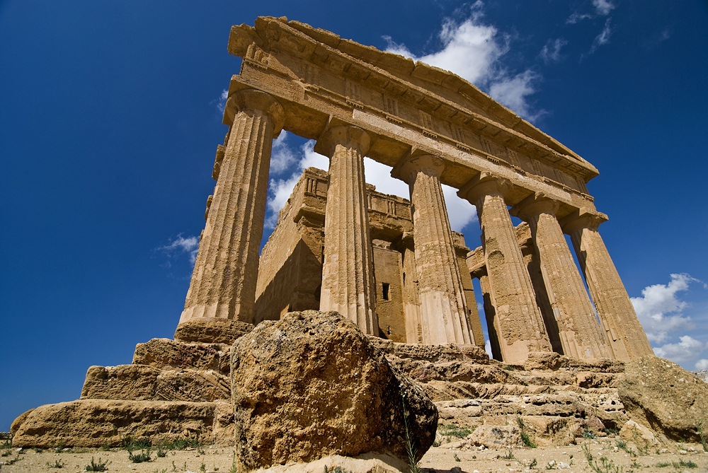 photo "Grandeur" tags: architecture, travel, landscape, Europe