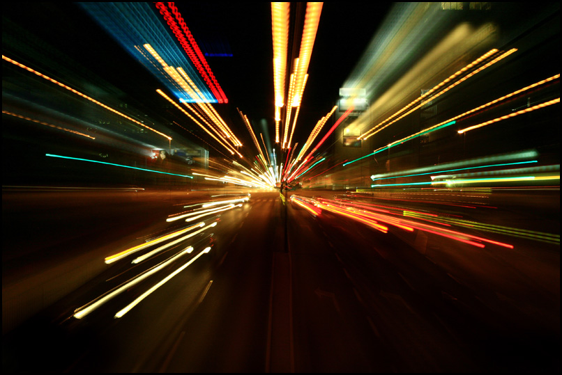 photo "Crossing Frontiers" tags: abstract, city, 