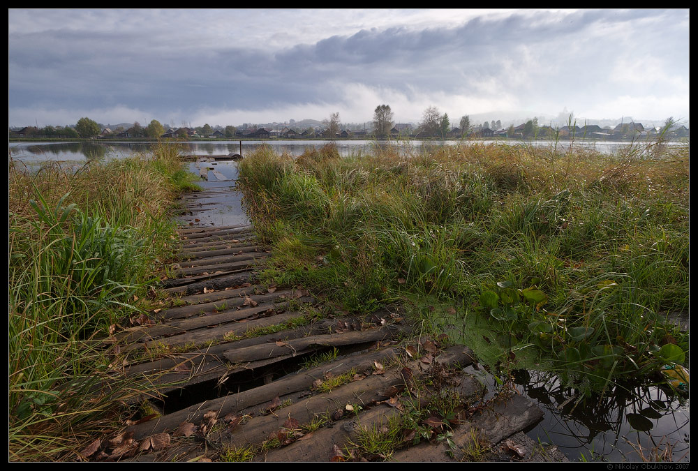 photo "Small bridge / 0181_0112" tags: landscape, autumn, river, village