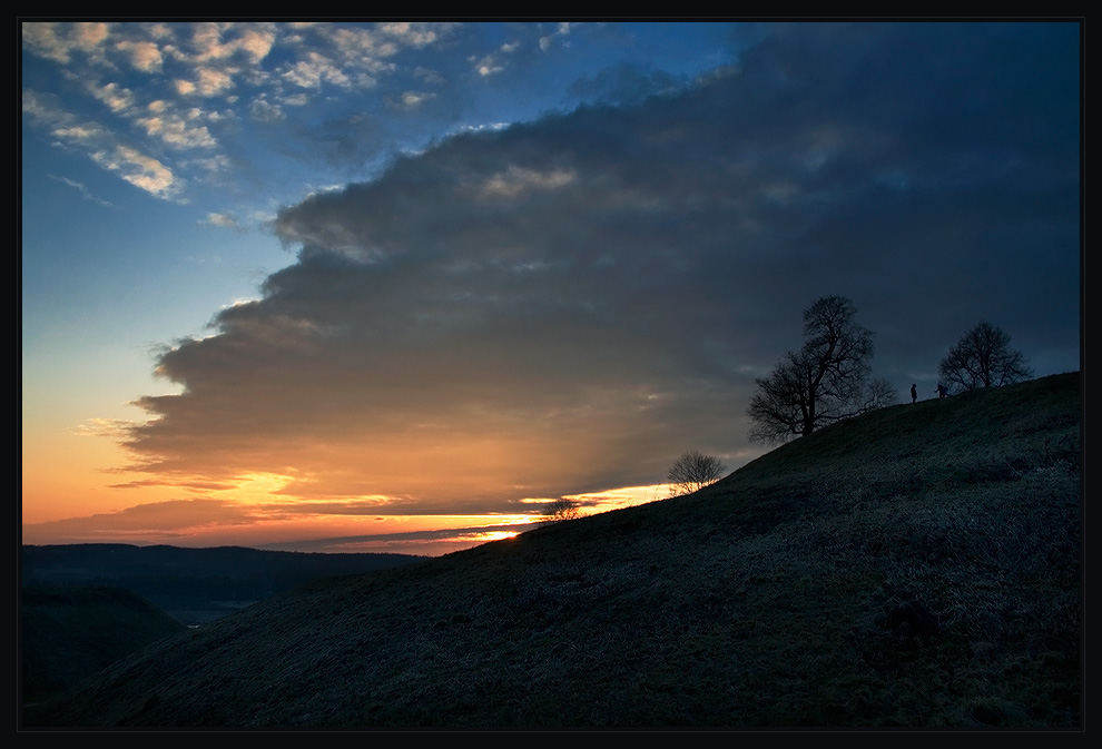 photo "Seeing off the sun." tags: landscape, sunset