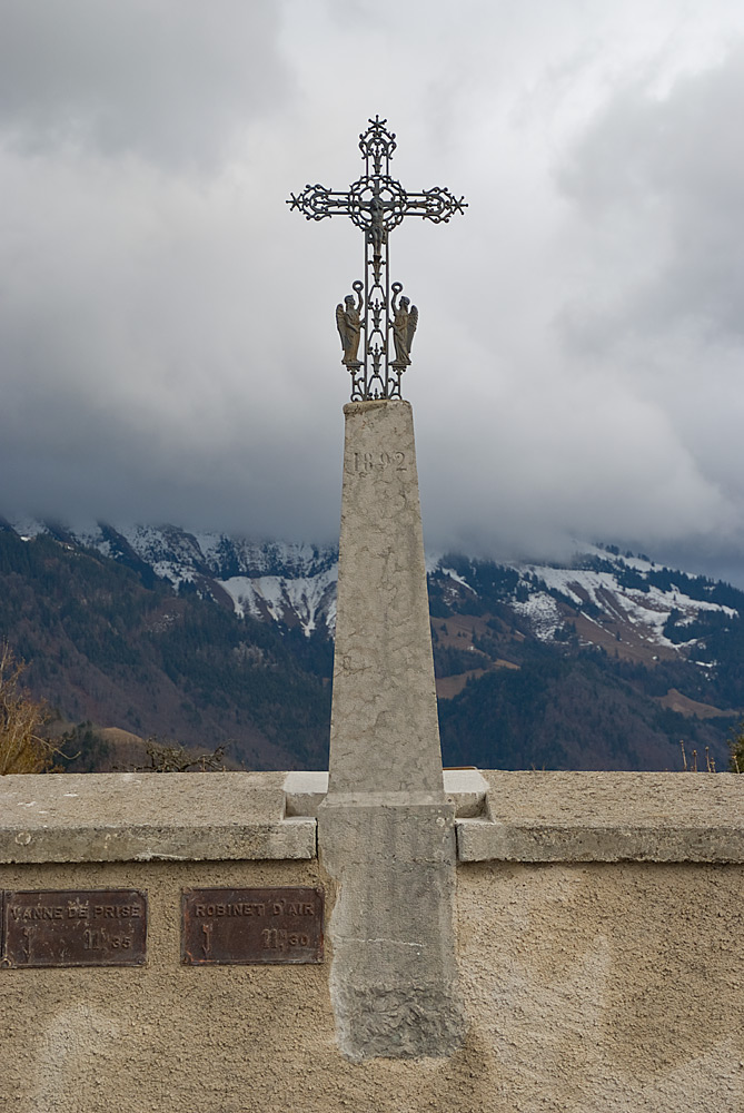 photo "vanne de prise / robinet d'air" tags: landscape, misc., 