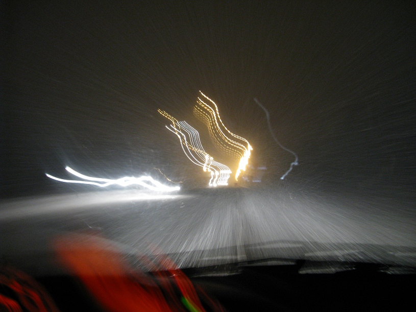 photo "Blizzard on road" tags: abstract, landscape, night