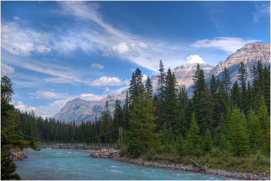 photo "Little Bridge" tags: landscape, mountains, water