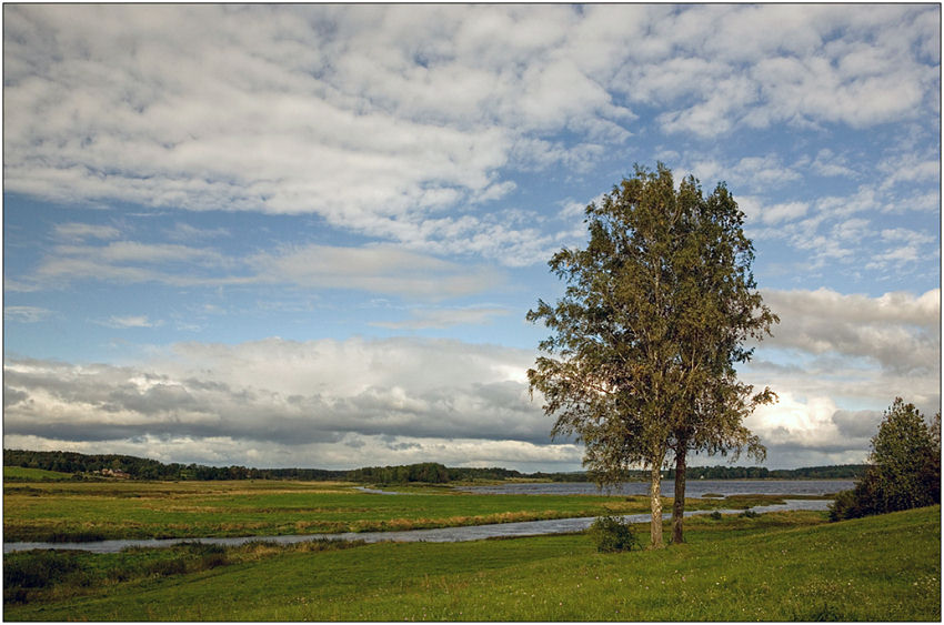 photo "On coast of the river Sorot" tags: landscape, clouds, water