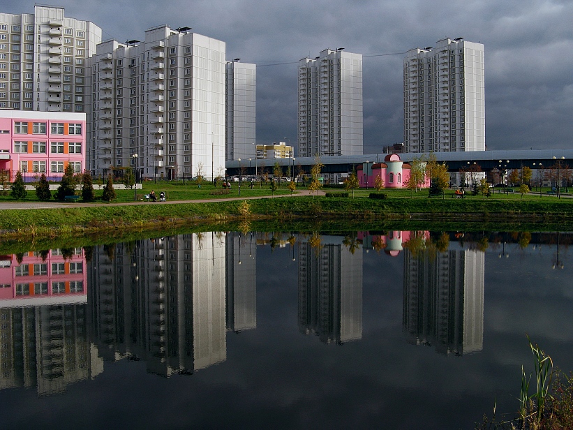 photo "Almost no synthezisers" tags: city, landscape, water