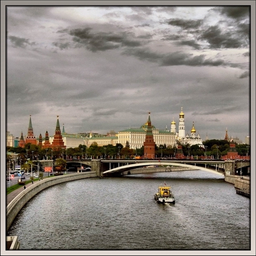 фото "Серая Москва,золотые купола..." метки: фотомонтаж, архитектура, пейзаж, 