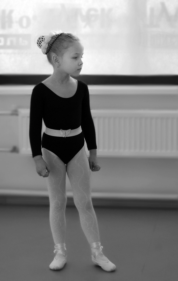 photo "***" tags: genre, black&white, 